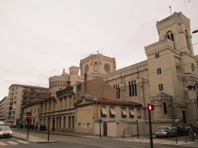 Vues de l'église.