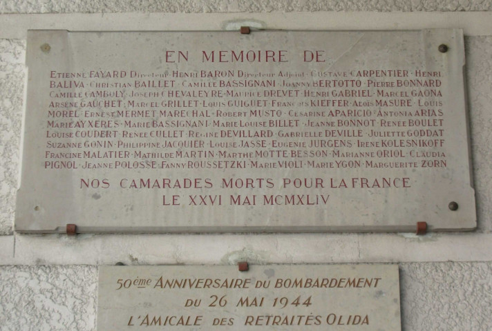 97-99 rue de Gerland, plaque commémorative.