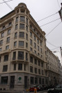50 cours Lafayette à l'angle de la rue Vendôme.