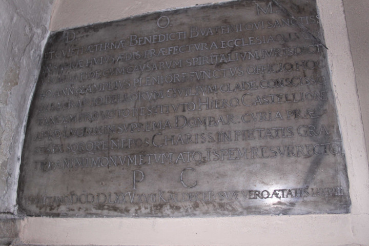 Inscriptions latines.