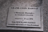 Plaque de "Harmonie musicale" de Charles Stratos.