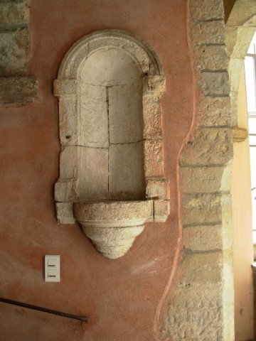 114 quai Pierre-Scize, niche.