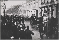 Visite du président de la République Félix Faure, cortège de la cavalerie quai Augagneur.