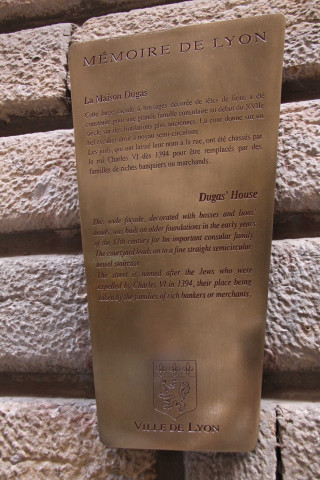 23 rue Juiverie, Maison Dugas, plaque touristique.