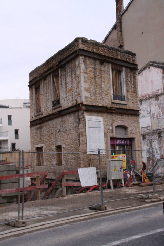 38 rue Marietton, bâtiment en travaux.