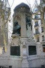 Monument aux fondateurs de la Martinière de Charles Textor.