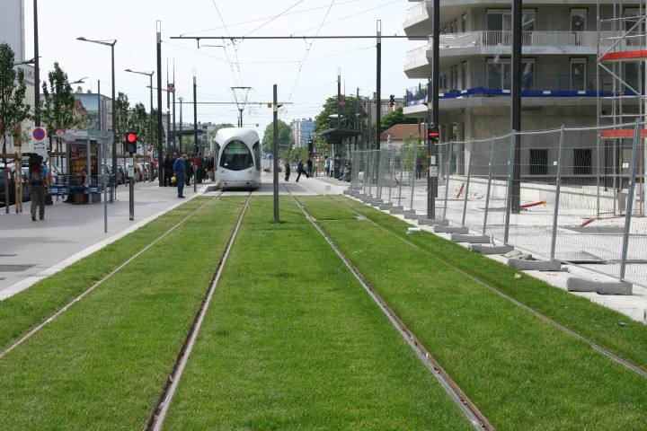 Rue de l'Eternité.