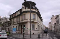 Angle du 166 avenue Berthelot et de la rue du Général-Miribel.