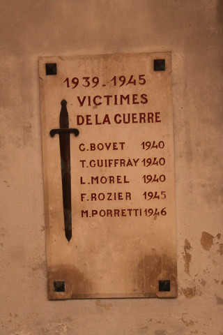 Monument aux Morts.