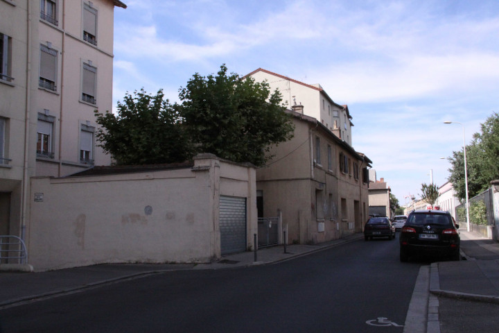80 rue Feuillat.
