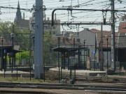 Quai pour les trains en direction de Saint-Etienne.