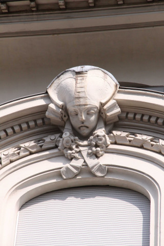 15 Quai Général-Sarrail, détail de la façade.
