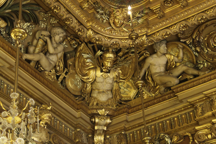 Hôtel-de-Ville, grand salon détail du plafond.
