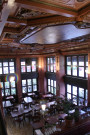 88 cours Vitton, intérieur d'une brasserie.