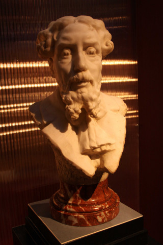 Buste de Gustave Girrane.