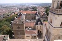 Vue sur le conservatoire de musique.