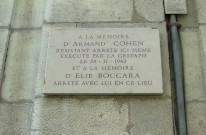 19 place Tolozan, plaque commémorative à la mémoire de Armand Cohen et Elie Boccara.