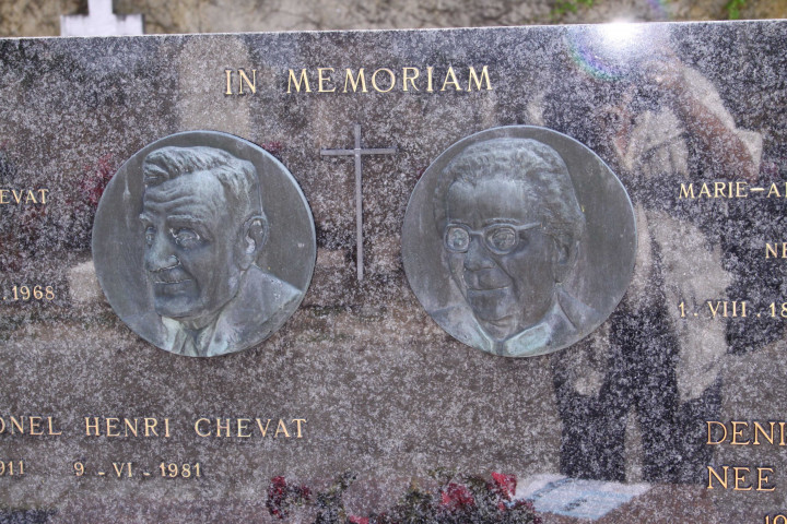 Tombe Chevat.