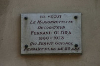33 rue Villeroy, plaque en mémoire de Fernand Oldra.