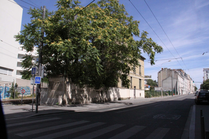 Ligne de Tramway, vue nord-est.