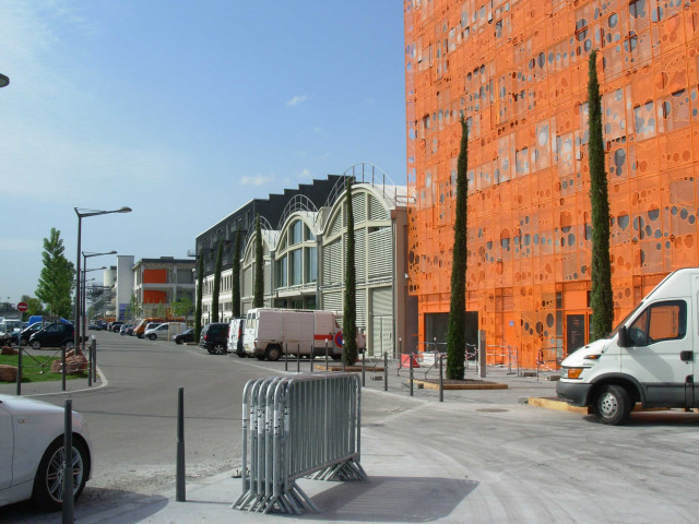 42-43 quai Rambaud.