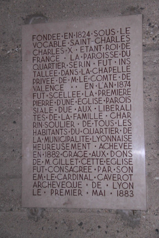 Plaque.