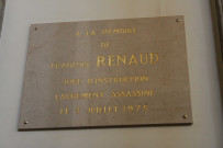 Plaque mémoriale du Juge François Renaud.