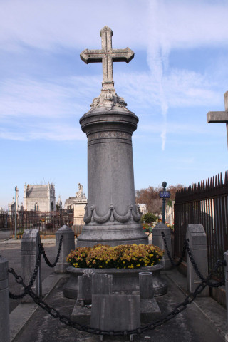 Tombe de Cote Henri.