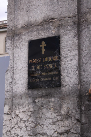 Plaque de la paroisse.