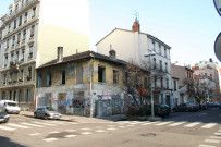 Angle de la rue Chevreul et de la rue Béchevelin.