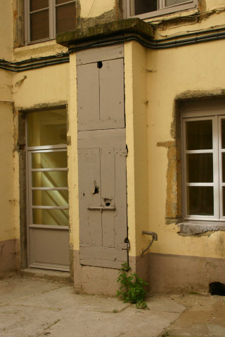 17 rue René-Leynaud.