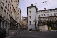 Rue Neyret vers la montée des Carmélites.