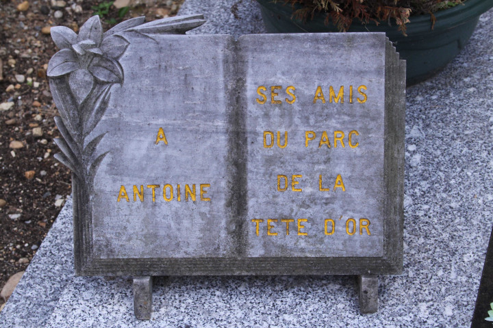 Tombe de Moritz Antoine.