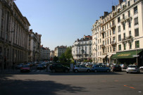 Vue de la place Jules-Ferry.