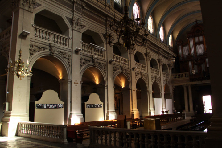 Eglise Saint-Polycarpe, intérieur.