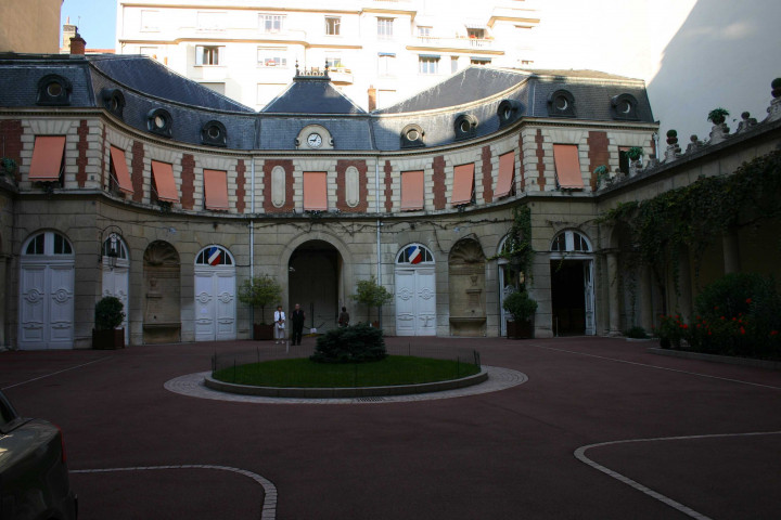 Cour intérieure.