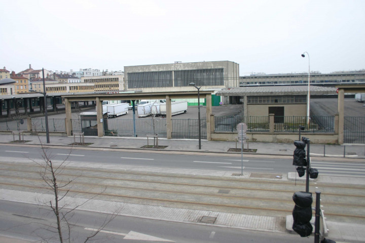 Marché gare.