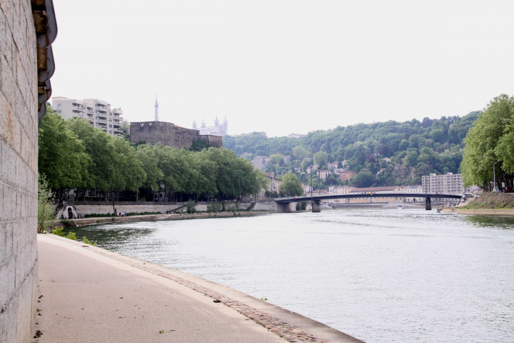 Vers pont Clemenceau