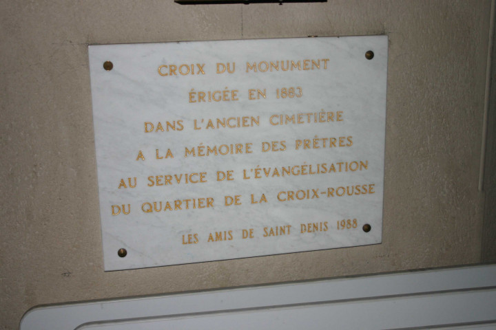 Plaque en mémoire des prêtres évangélisateurs du quartier de la Croix-Rousse.