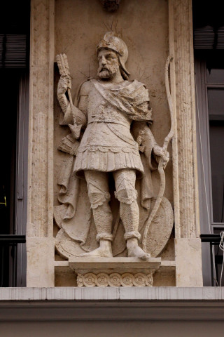 15 rue des Archers, ornements de façade.