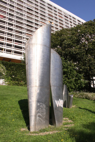 Les Erables, oeuvre de Touplos Philolas.