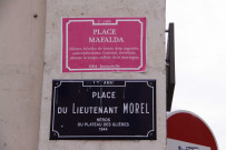 Place du Lieutenant-Morel rebaptisée en hommage à Mafalda (héroïne de comic-strip argentin), collage féministe.