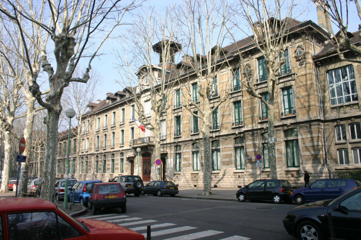 Façade.