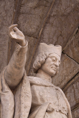 Statue Gerson.