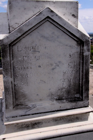 Cénotaphe à la mémoire des soldats Serbes morts durant la guerre de 1914-1918.
