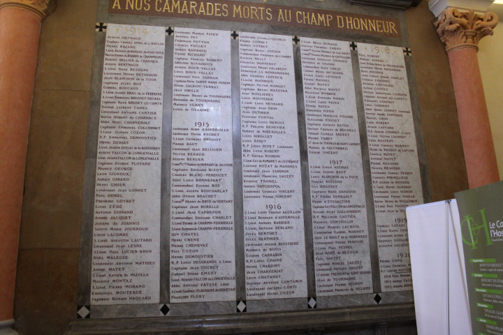 10 rue Sainte-Hélène, lycée Saint-Marc, chapelle, plaques commémoratives.