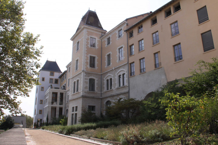 Anciens bâtiments de l'hôpital.