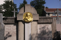 Tombe Guillot.