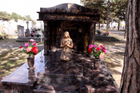 Cimetière nouveau, tombe Mastronicola.