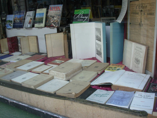 20 rue d'Algérie, librairie des Terreaux, vitrine.